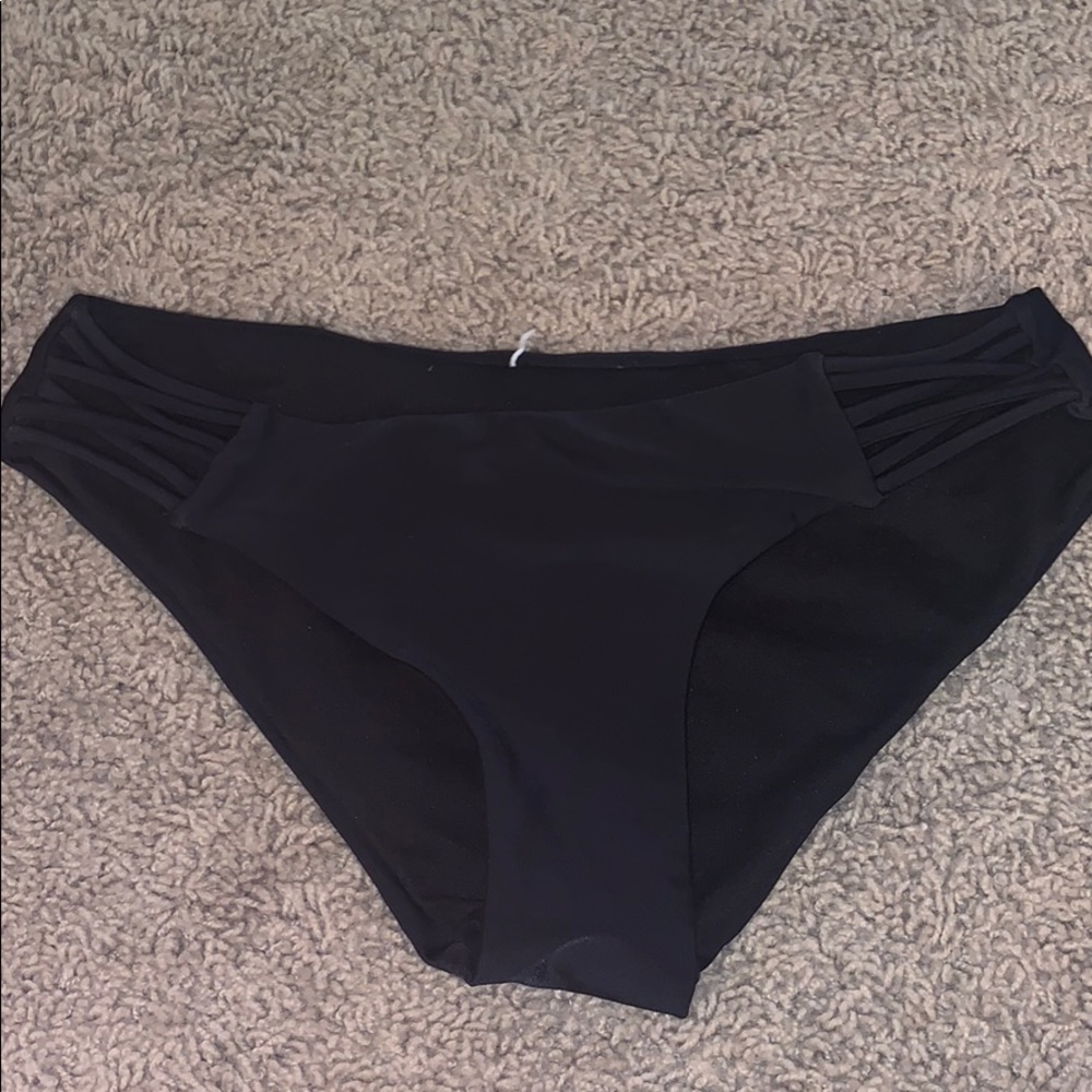 GIRLS BLACK BATHING SUIT BOTTOMS